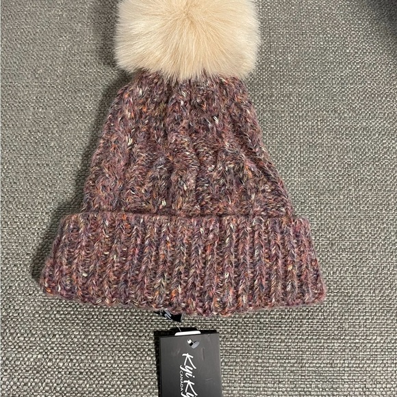 KYI KYI Faux Fur Pompom Classic Wool Beanie Hat, Natural/Multi One Size,… - Picture 3 of 5